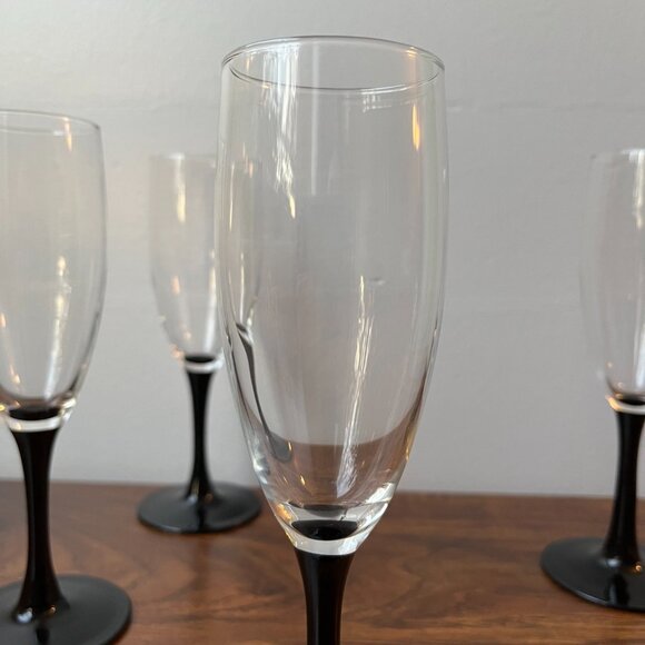 Luminarc Black Steam 4 Champagne Flute Wine Glasses 7.5" - Picture 7 of 11